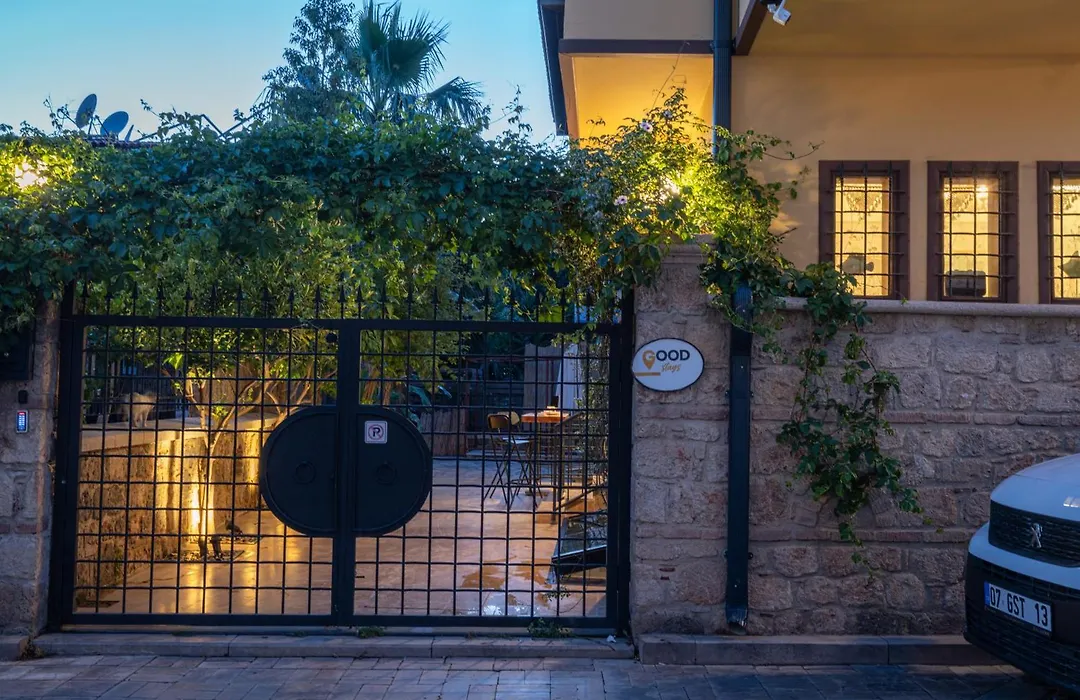 Cozy Home In Oldtown Kaleici-1
